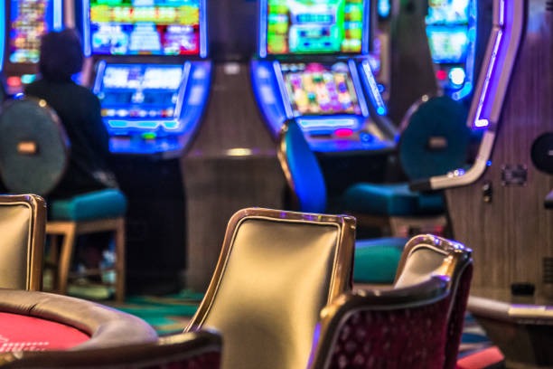 Fish Hunter payout table and game settings on maxwinslot